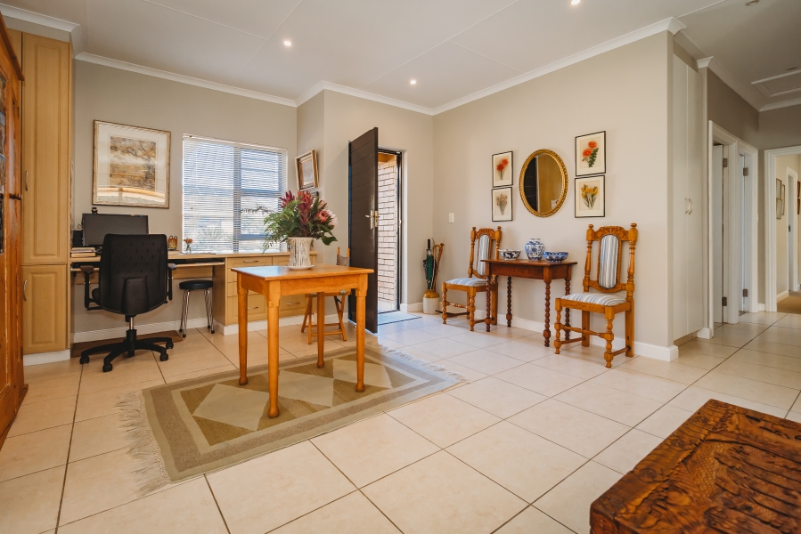 3 Bedroom Property for Sale in Heather Park Western Cape